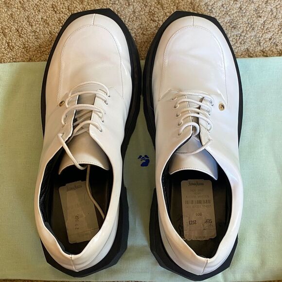 Off-White Glossy White Oxfords with Black Soles - Picture 4 of 5